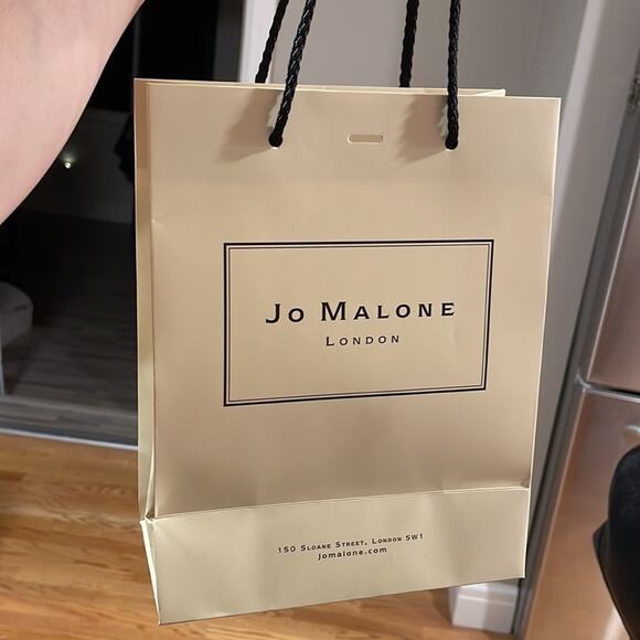 Jo Malone London bag - Picture 2 of 3